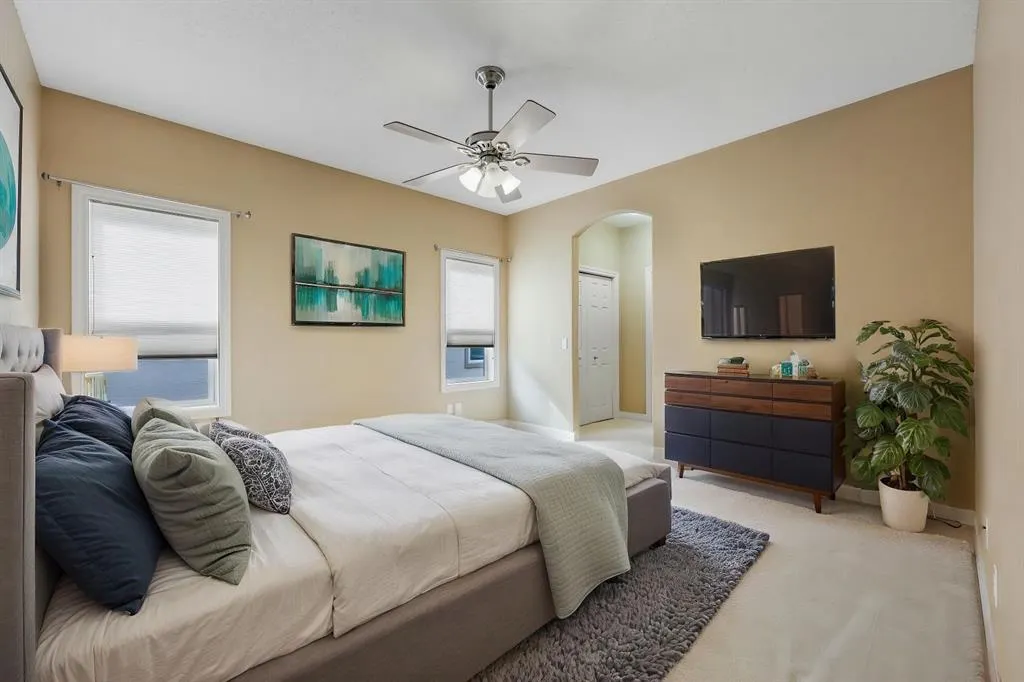 170 Gleneagles View