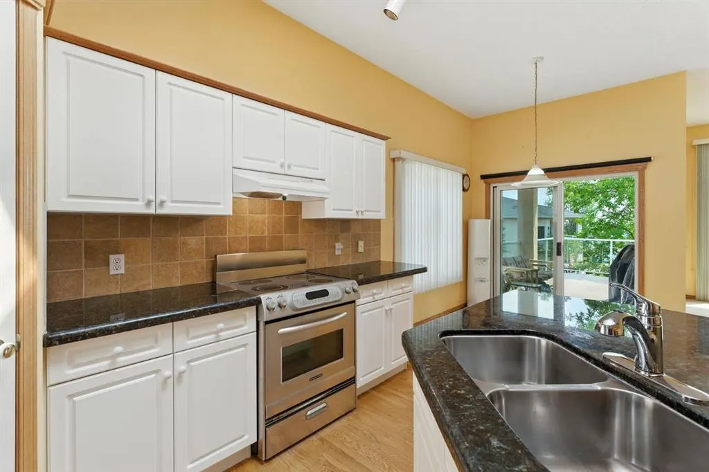 36 Eagleview Heights