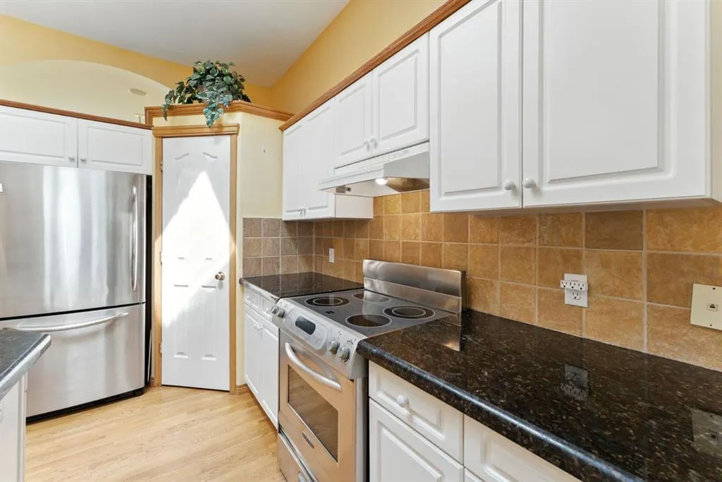 36 Eagleview Heights