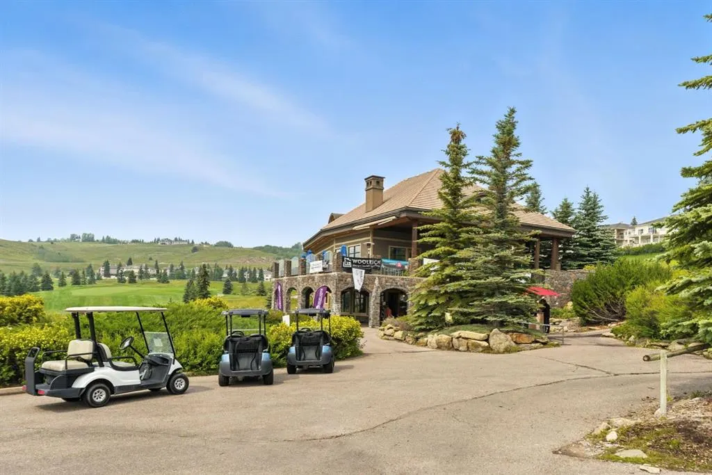 36 Eagleview Heights
