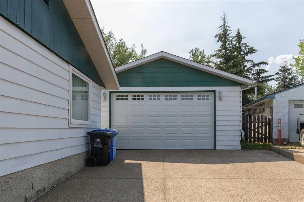 121 Beale Crescent
