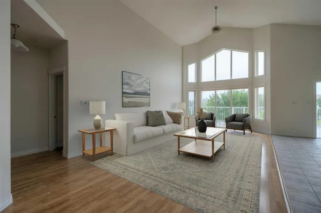 73 Fairmont Park Landing S