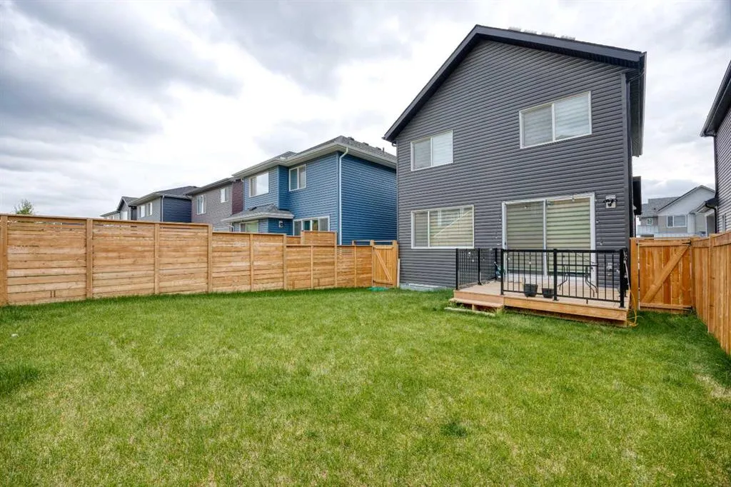 244 Lucas Way NW