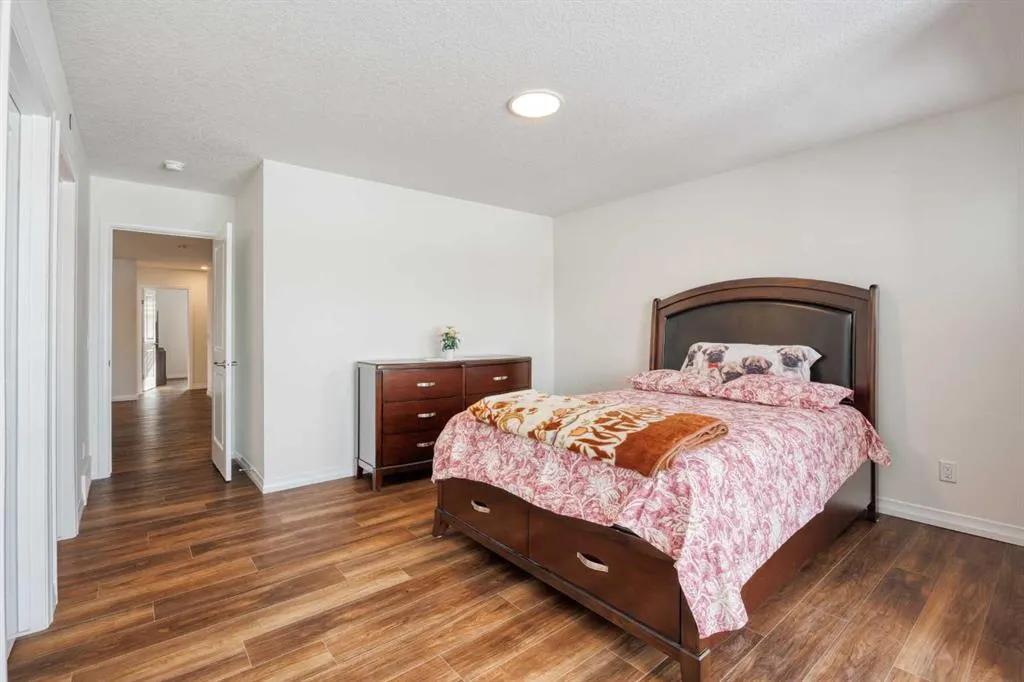 244 Lucas Way NW