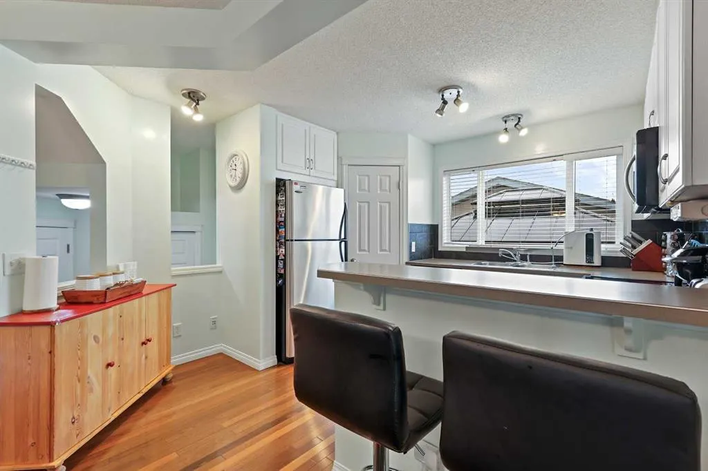 35 Prestwick Place SE