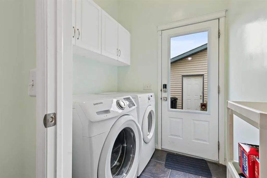 35 Prestwick Place SE
