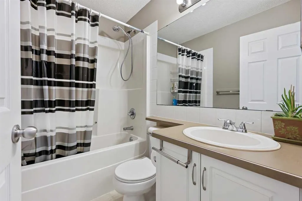 35 Prestwick Place SE
