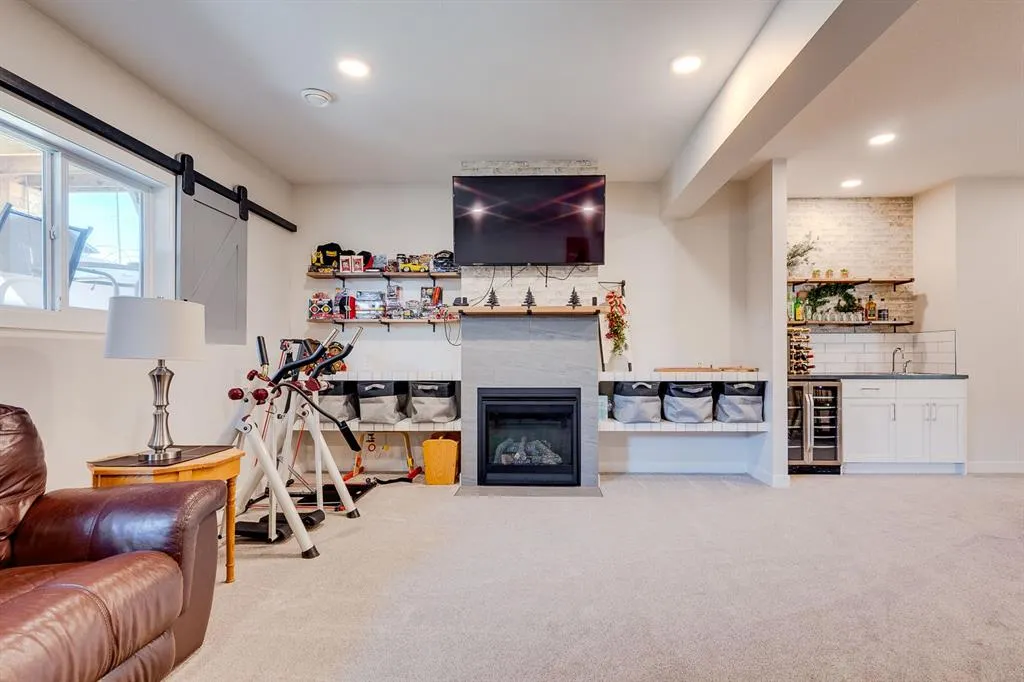 61 Murphy Close