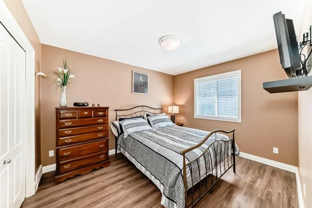 187 Hawkmere View