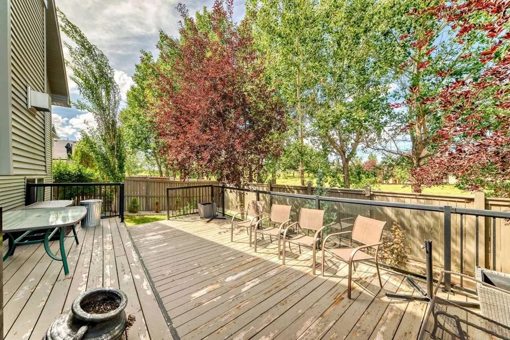 187 Hawkmere View