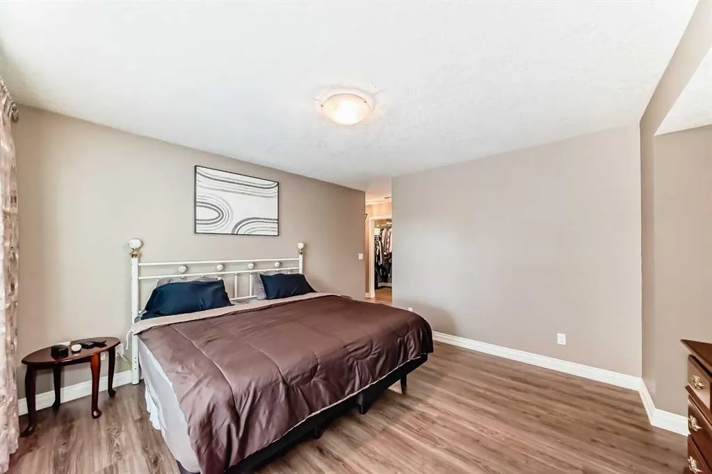 187 Hawkmere View