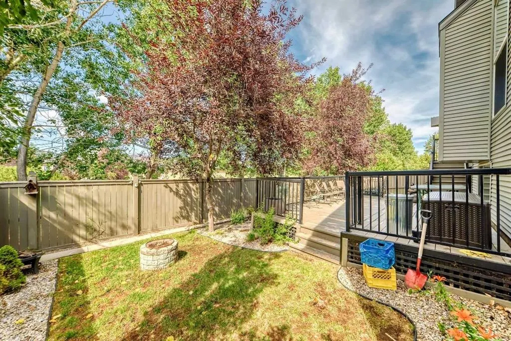 187 Hawkmere View