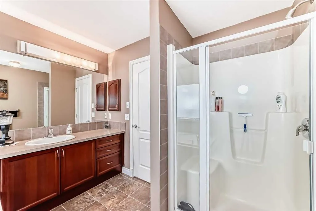 187 Hawkmere View