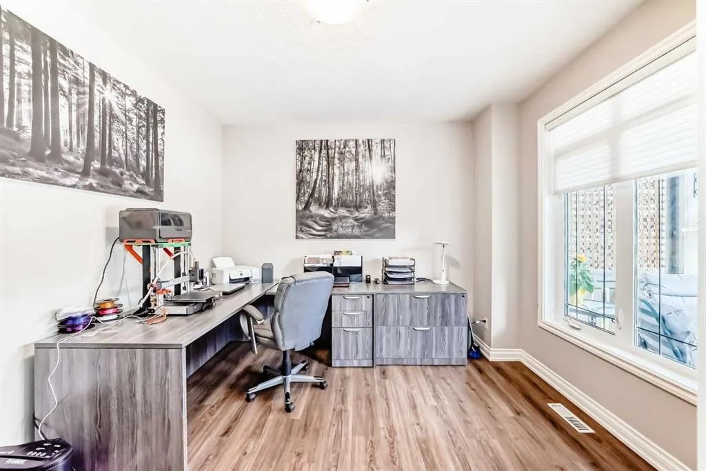 187 Hawkmere View