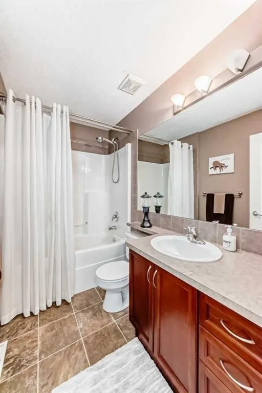 187 Hawkmere View