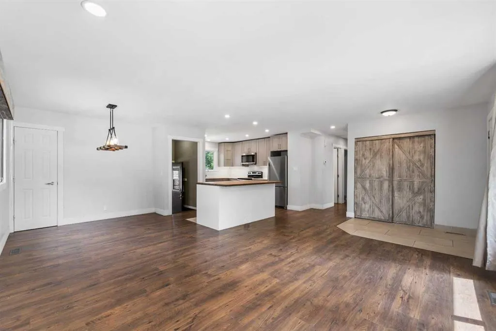 36 Brentwood Drive E