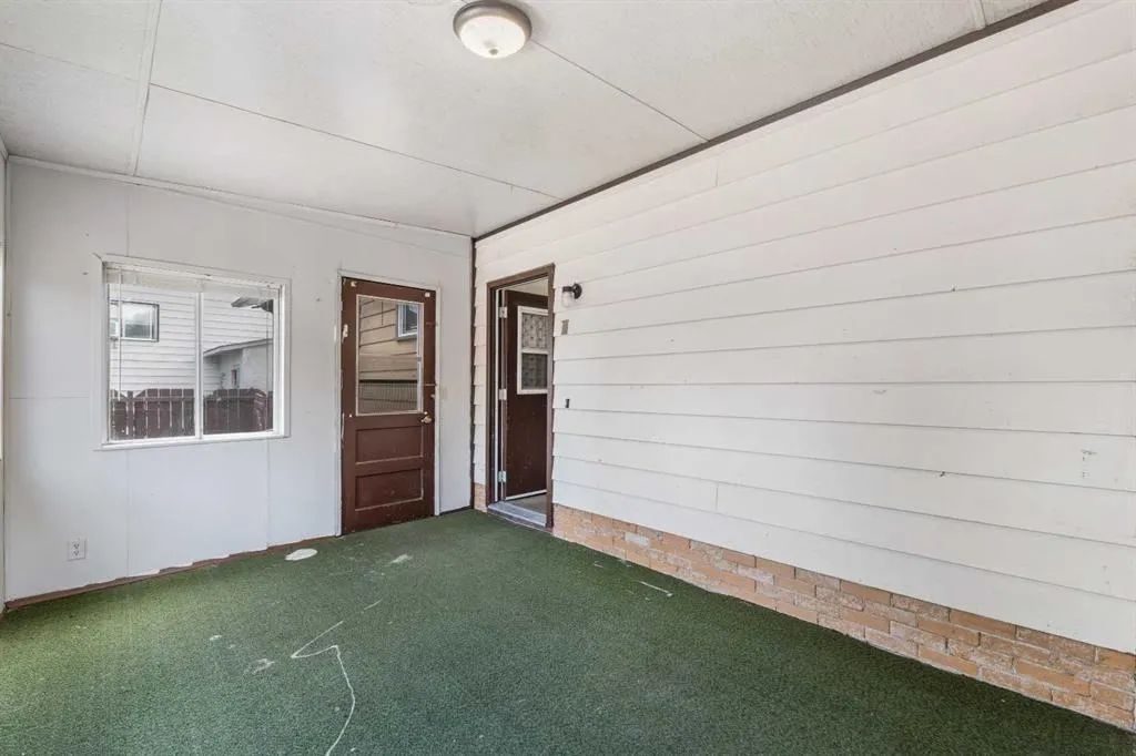 36 Brentwood Drive E