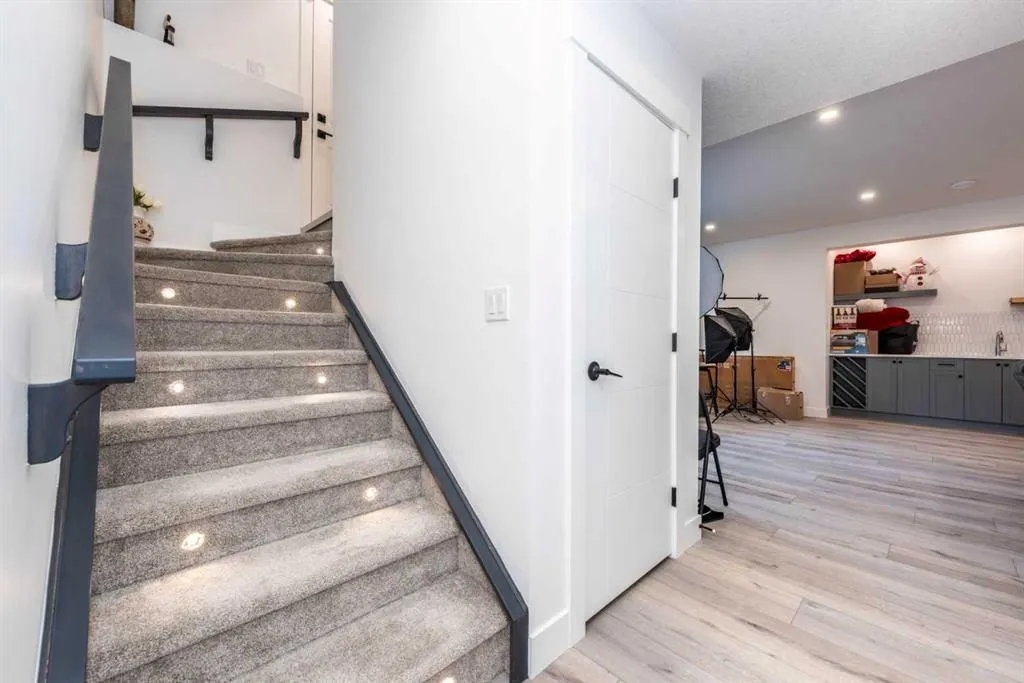 53 Hampstead Mews NW