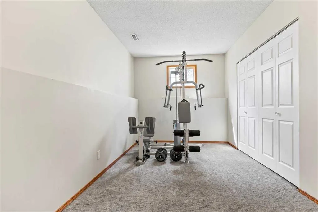 185 Westchester Way