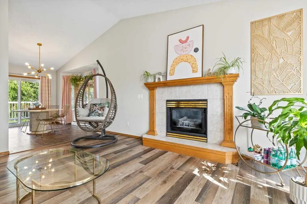 185 Westchester Way