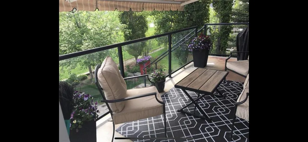 146 Scenic View Close NW