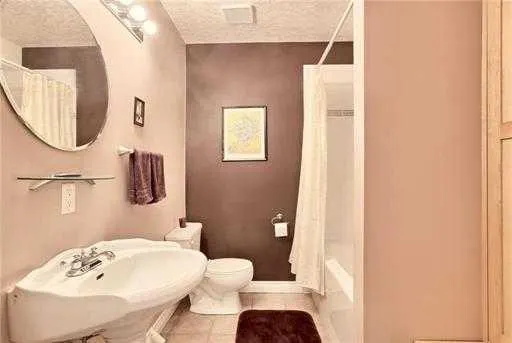 146 Scenic View Close NW
