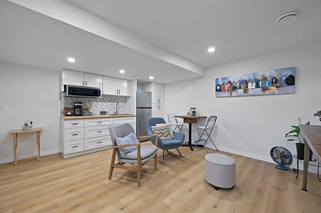 114 Legacy Boulevard SE