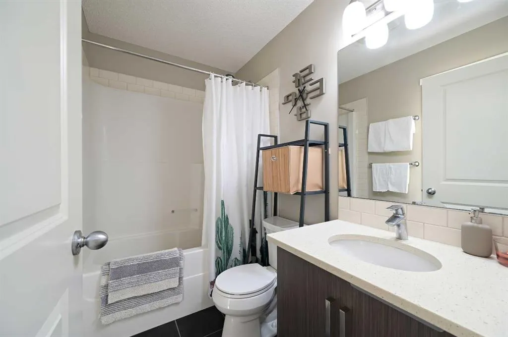 114 Legacy Boulevard SE