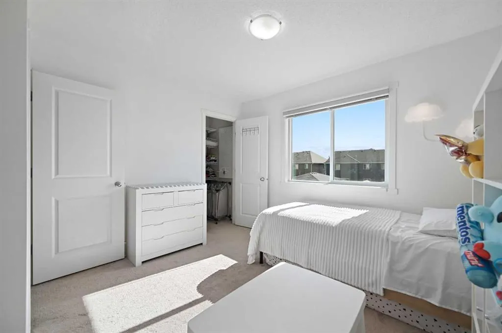 114 Legacy Boulevard SE