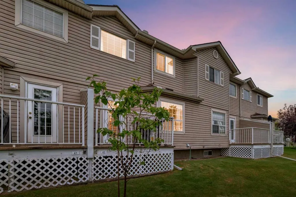43 Douglas Glen Park SE