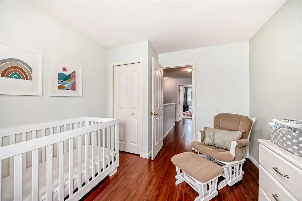 43 Douglas Glen Park SE