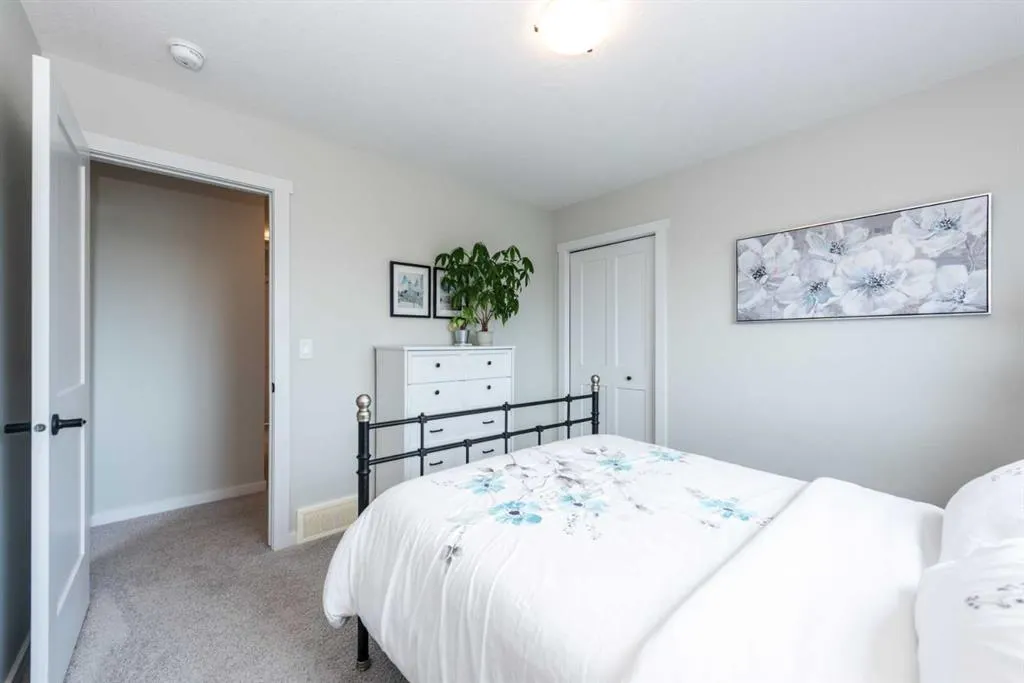 188 Wildrose Crescent