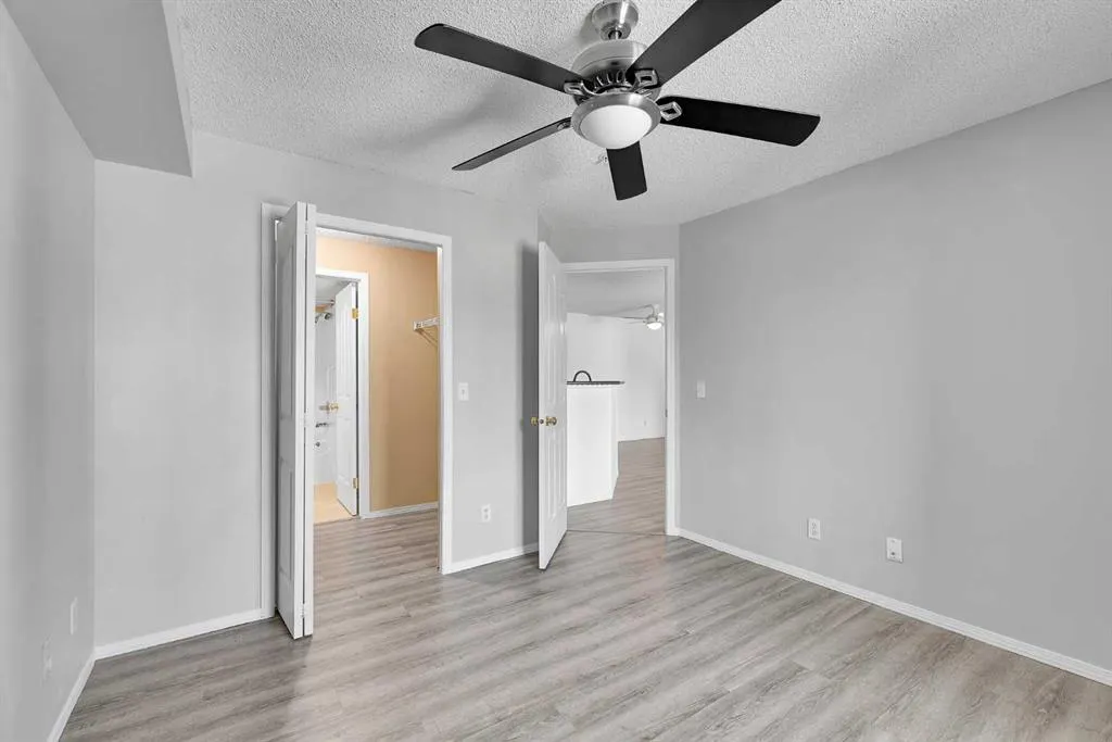 604 8 Street SW, #1212