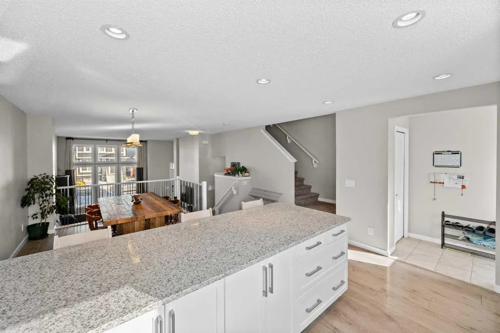 15 Red Embers Lane NE