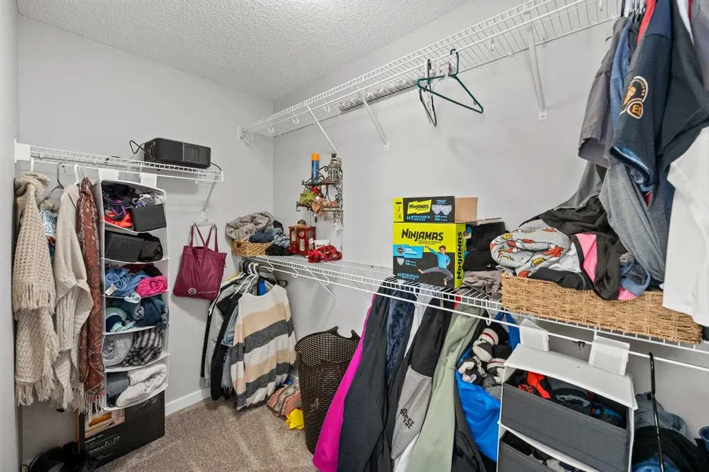 15 Red Embers Lane NE