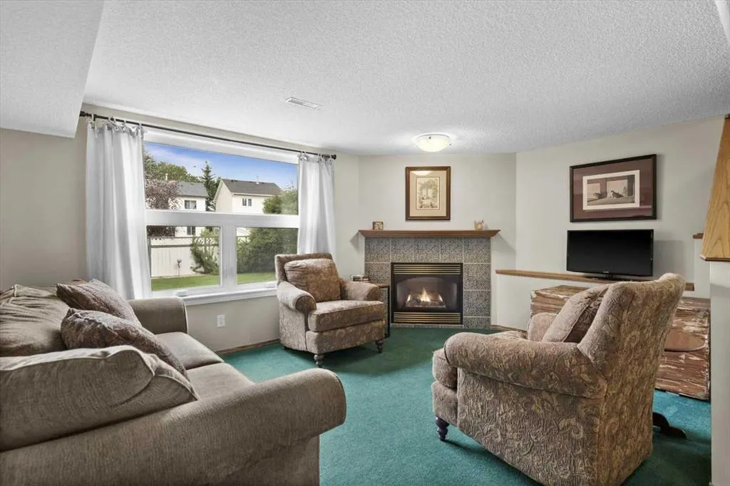56 Hidden Spring Place NW