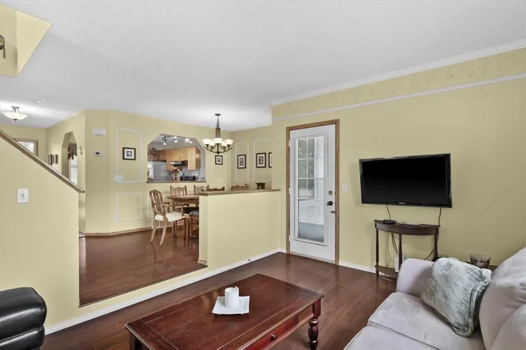 56 Hidden Spring Place NW