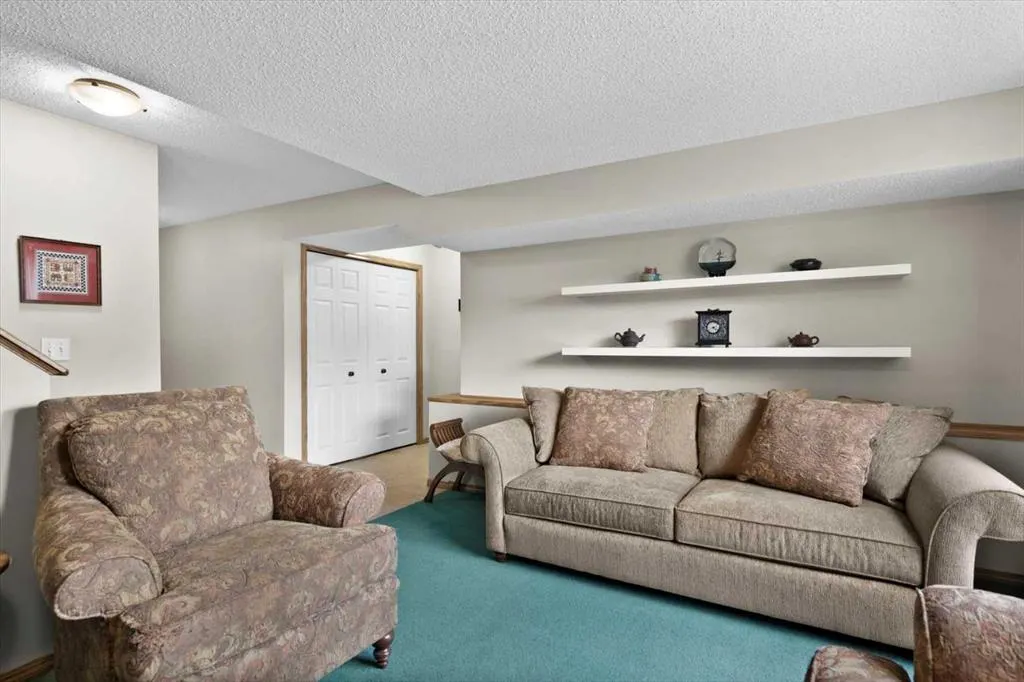 56 Hidden Spring Place NW