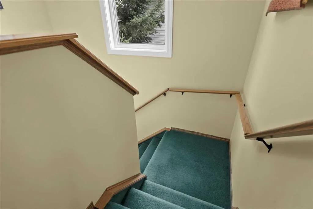 56 Hidden Spring Place NW