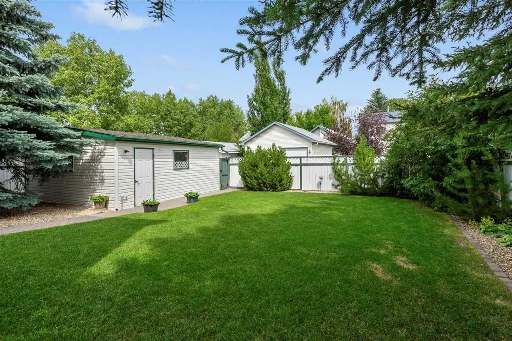 56 Hidden Spring Place NW