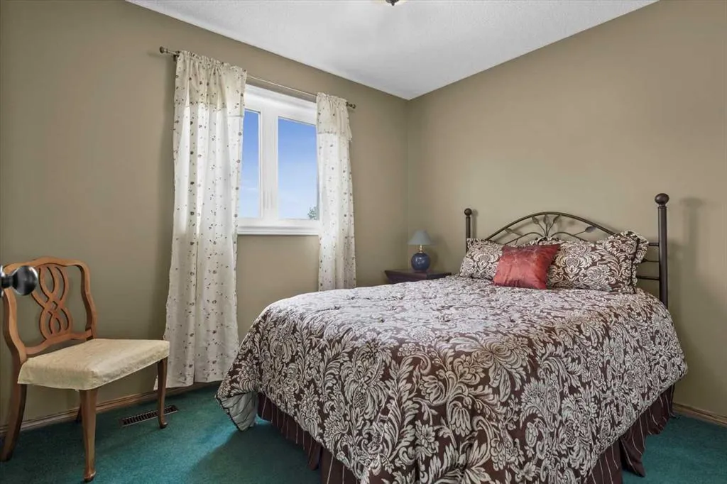 56 Hidden Spring Place NW
