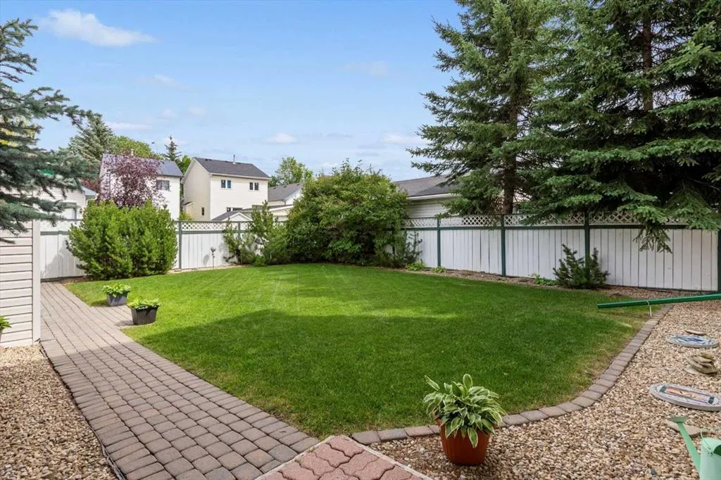 56 Hidden Spring Place NW
