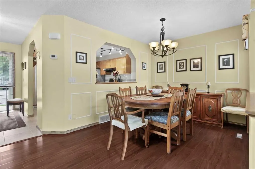 56 Hidden Spring Place NW
