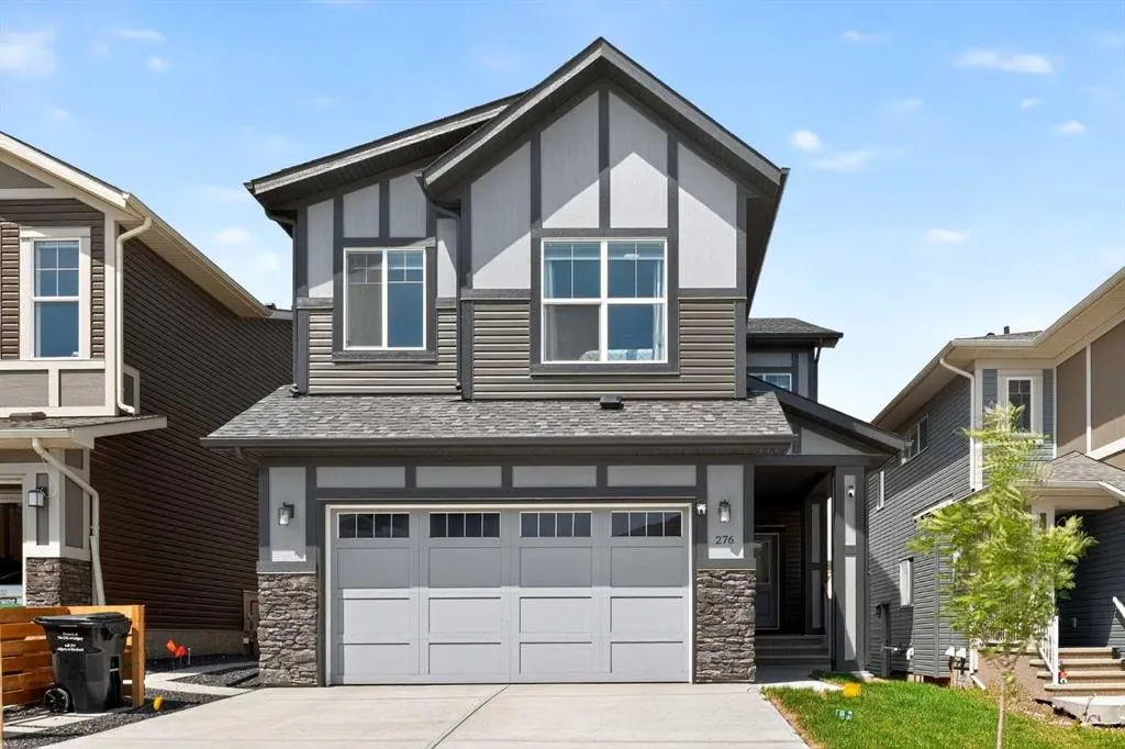 276 Calhoun Crescent NE