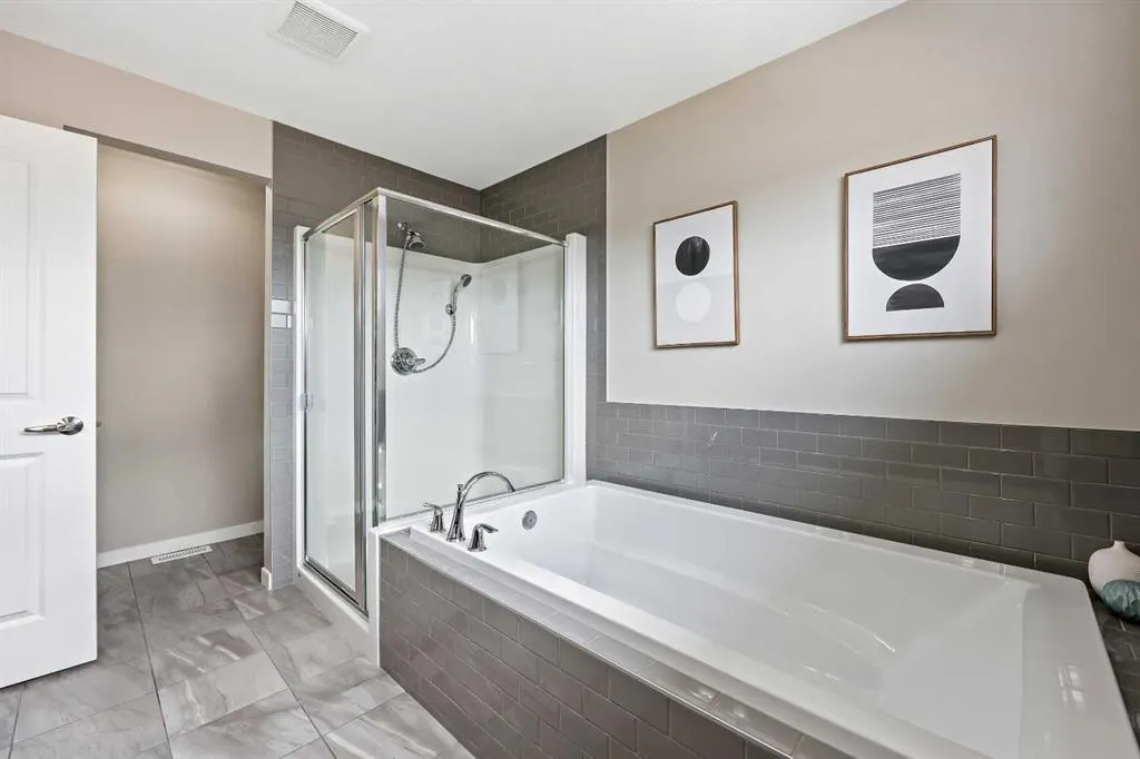 127 Fireside Crescent