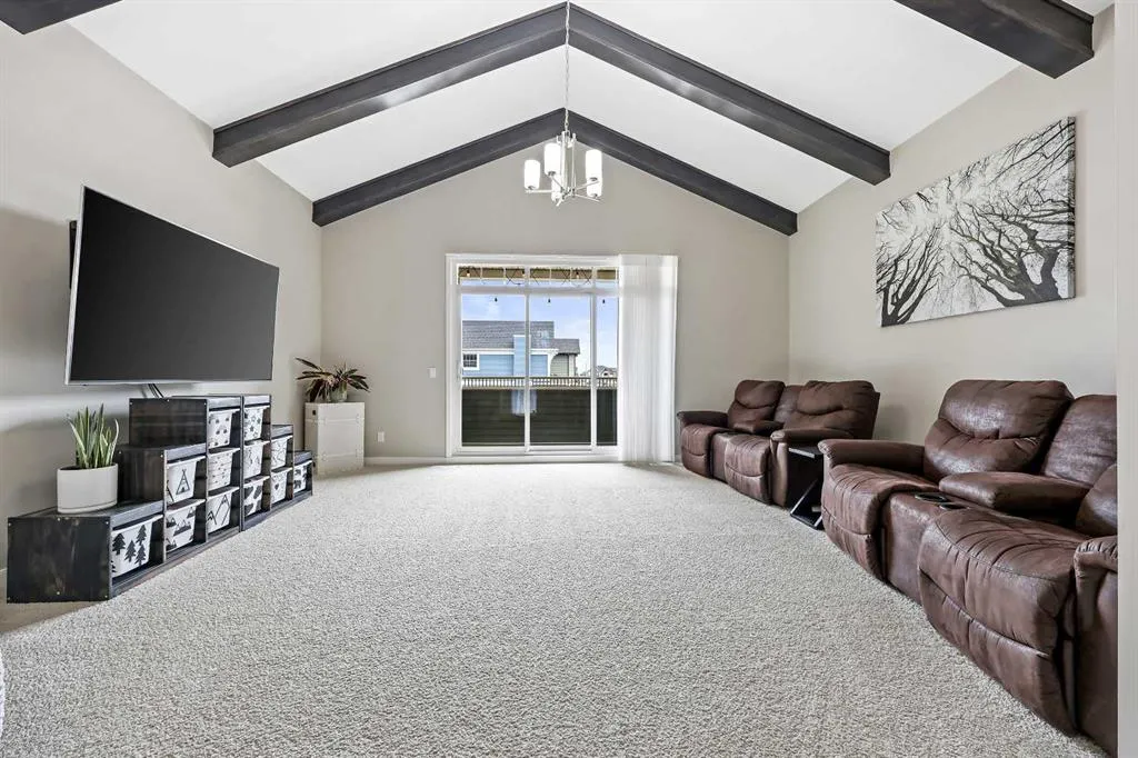 127 Fireside Crescent