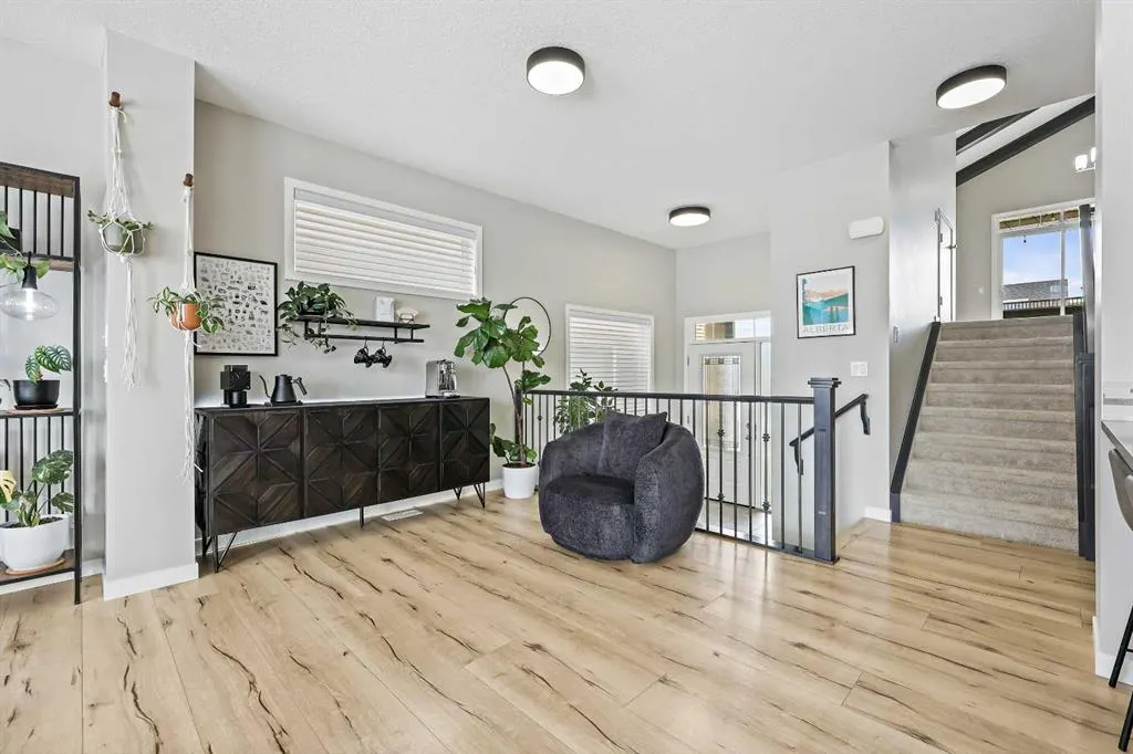 127 Fireside Crescent
