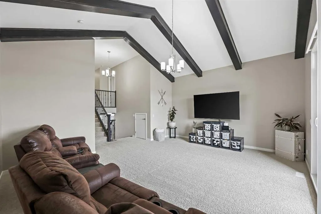 127 Fireside Crescent