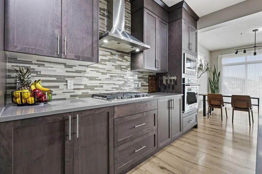 127 Fireside Crescent