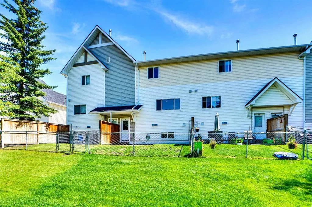 91 Prestwick Acres Lane SE